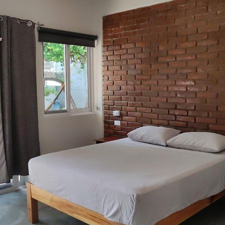 Casa Sixta A 7Min Del Aeropuerto Internacional Pmx Y 2 Cuadras Terminal Autob Ado Otel Puerto Escondido  Dış mekan fotoğraf