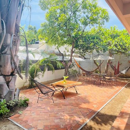 Casa Sixta A 7Min Del Aeropuerto Internacional Pmx Y 2 Cuadras Terminal Autob Ado Otel Puerto Escondido  Dış mekan fotoğraf