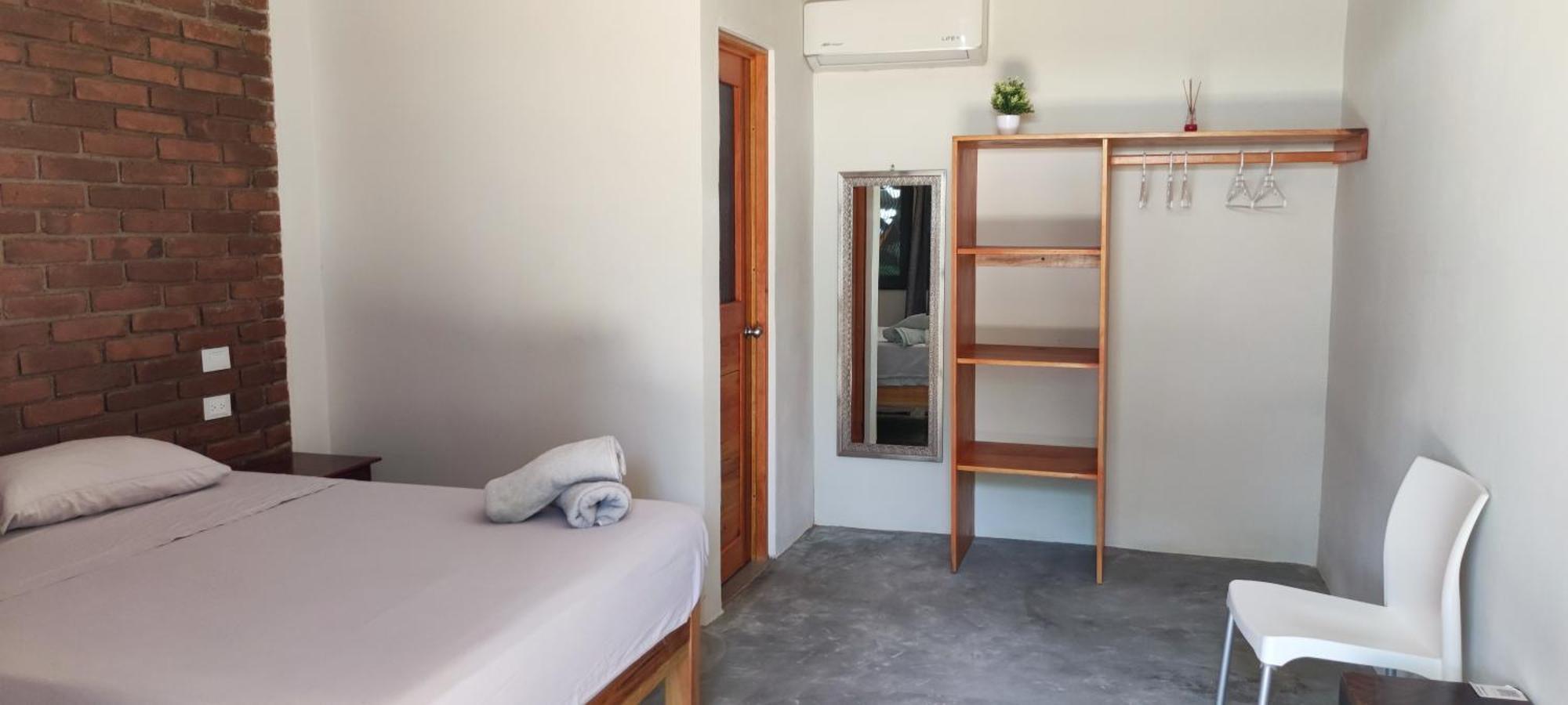 Casa Sixta A 7Min Del Aeropuerto Internacional Pmx Y 2 Cuadras Terminal Autob Ado Otel Puerto Escondido  Dış mekan fotoğraf