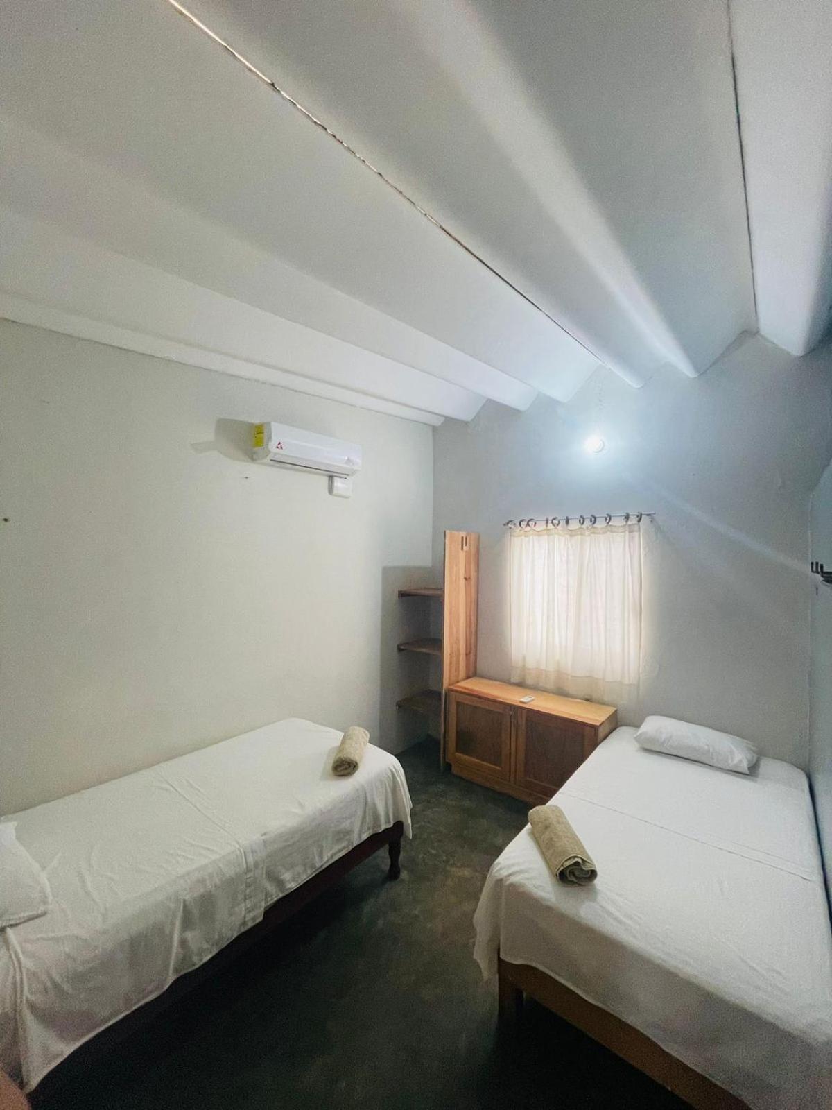 Casa Sixta A 7Min Del Aeropuerto Internacional Pmx Y 2 Cuadras Terminal Autob Ado Otel Puerto Escondido  Dış mekan fotoğraf