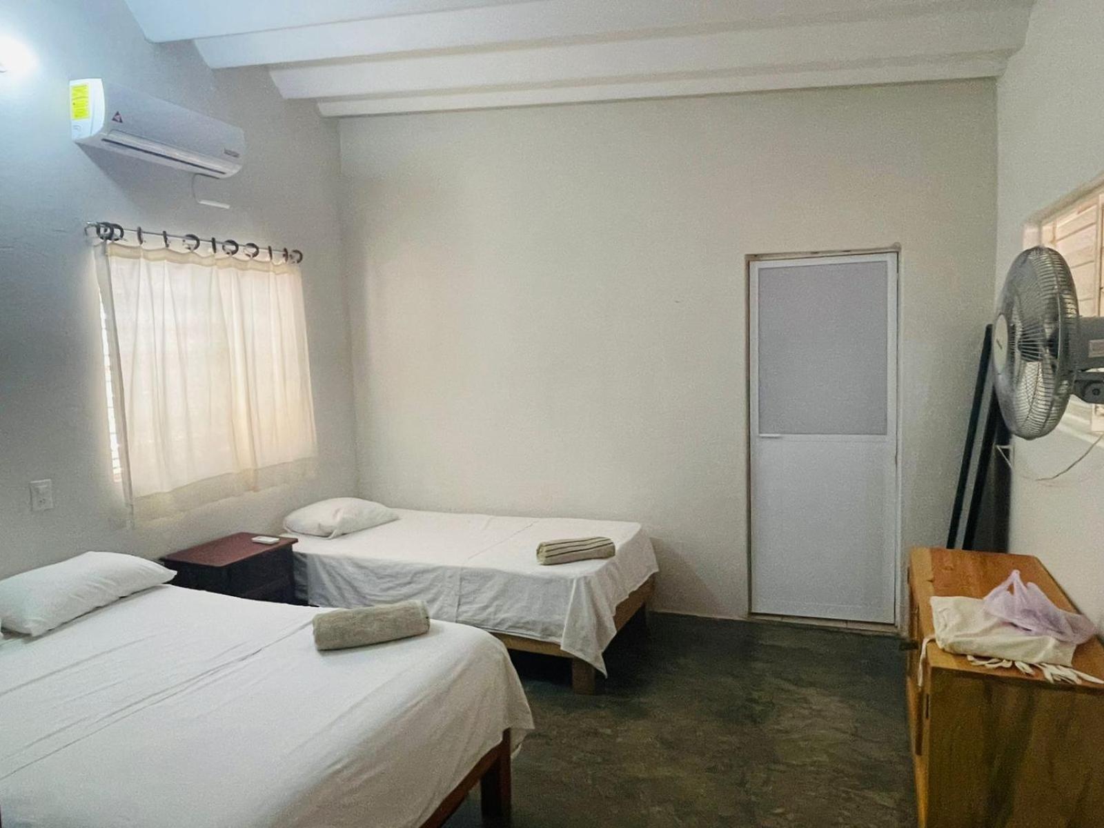 Casa Sixta A 7Min Del Aeropuerto Internacional Pmx Y 2 Cuadras Terminal Autob Ado Otel Puerto Escondido  Dış mekan fotoğraf
